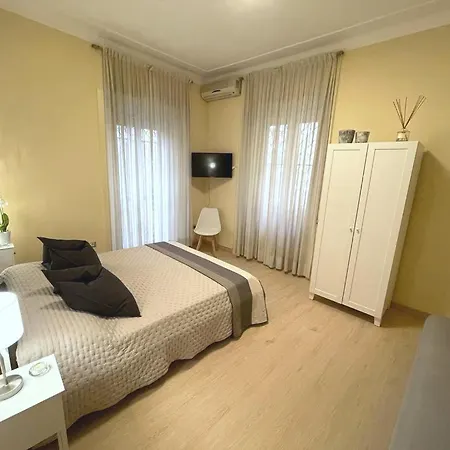 Key Vatican Museums Apartment Rome